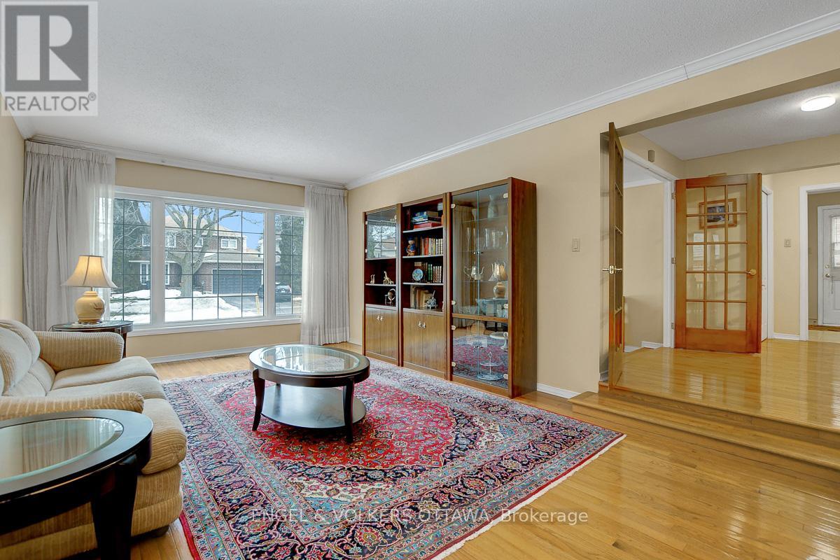 7 Condie Street W, Ottawa, Ontario  K2G 5M3 - Photo 5 - X12874402