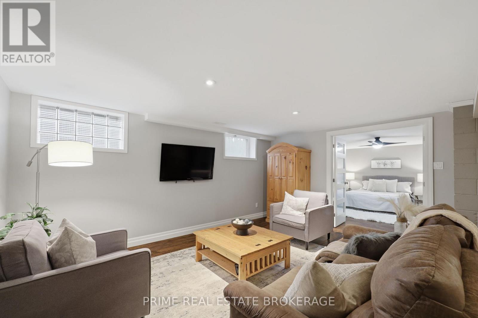 10324 Dogwood Crescent, Lambton Shores, Ontario  N0M 1T0 - Photo 37 - X12873868