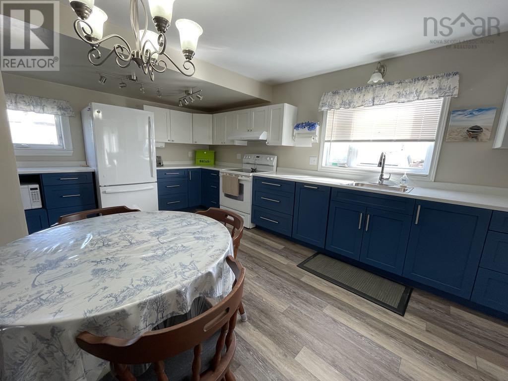 Lorem Ipsum Dolor, Chéticamp, Nova Scotia  B0E  - Photo 18 - DEMO29461007