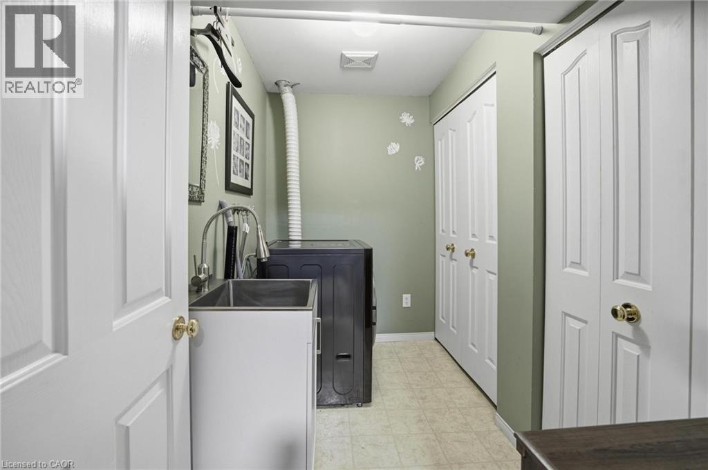 733 Breakwater Crescent, Waterloo, Ontario  N2K 4H8 - Photo 25 - 40810786