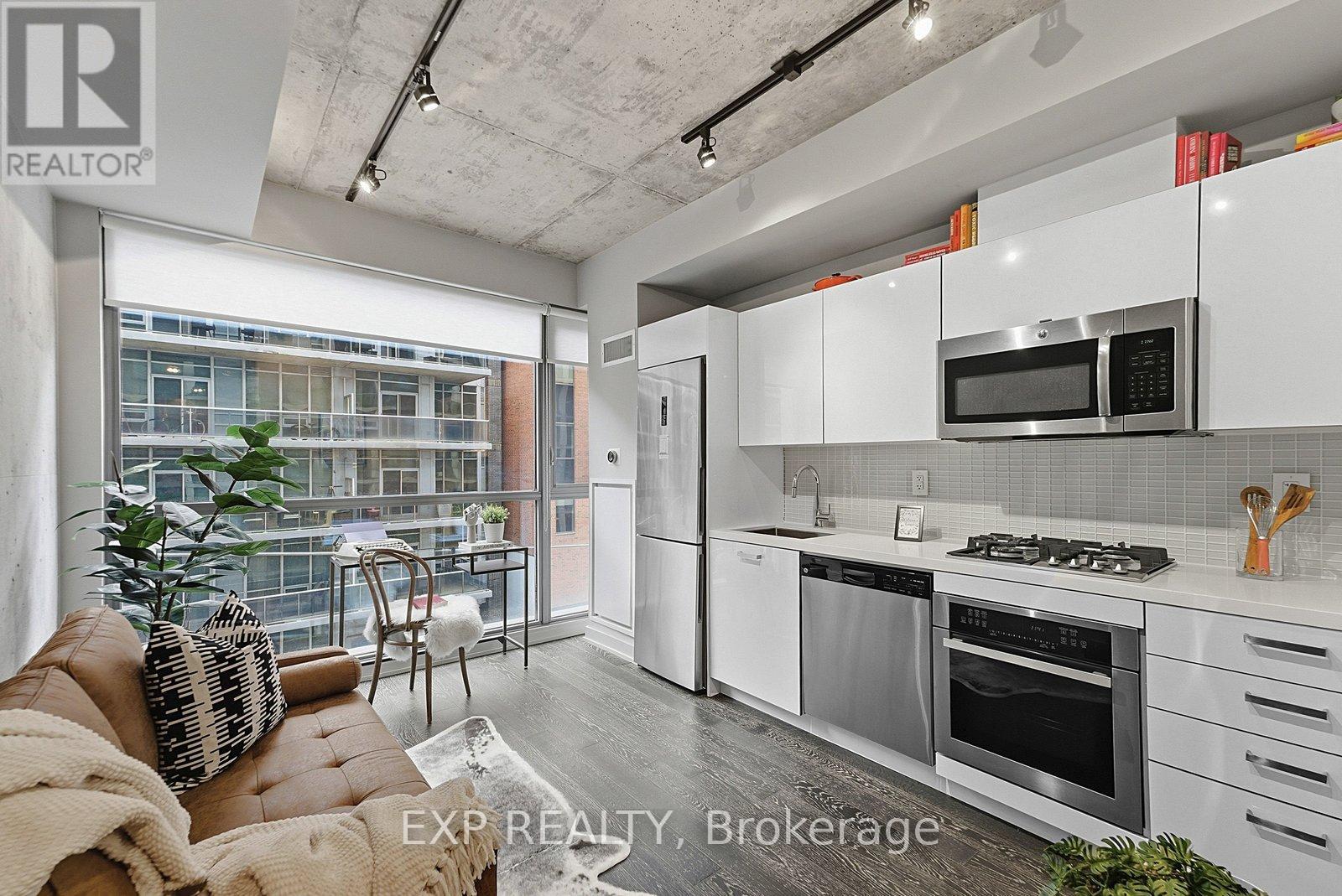 416 - 39 Brant Street, Toronto (Waterfront Communities), Ontario  M5V 2L9 - Photo 8 - C12874416