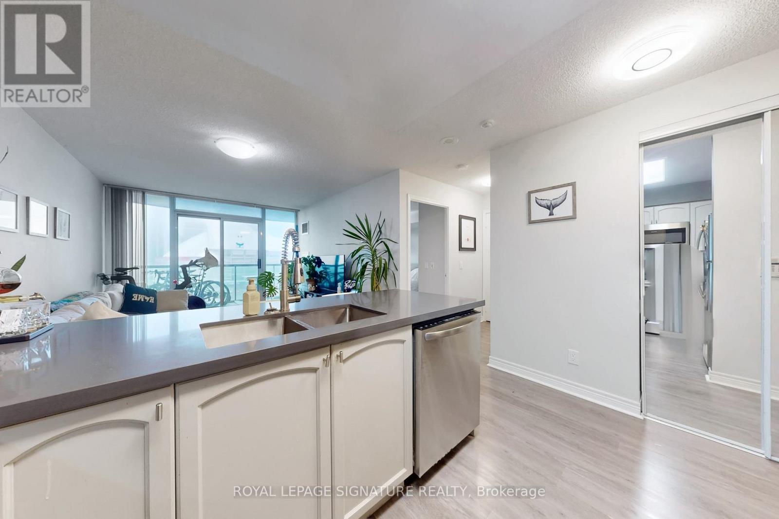 1511 - 51 Lower Simcoe Street, Toronto, Ontario  M5J 3A2 - Photo 11 - C12874428