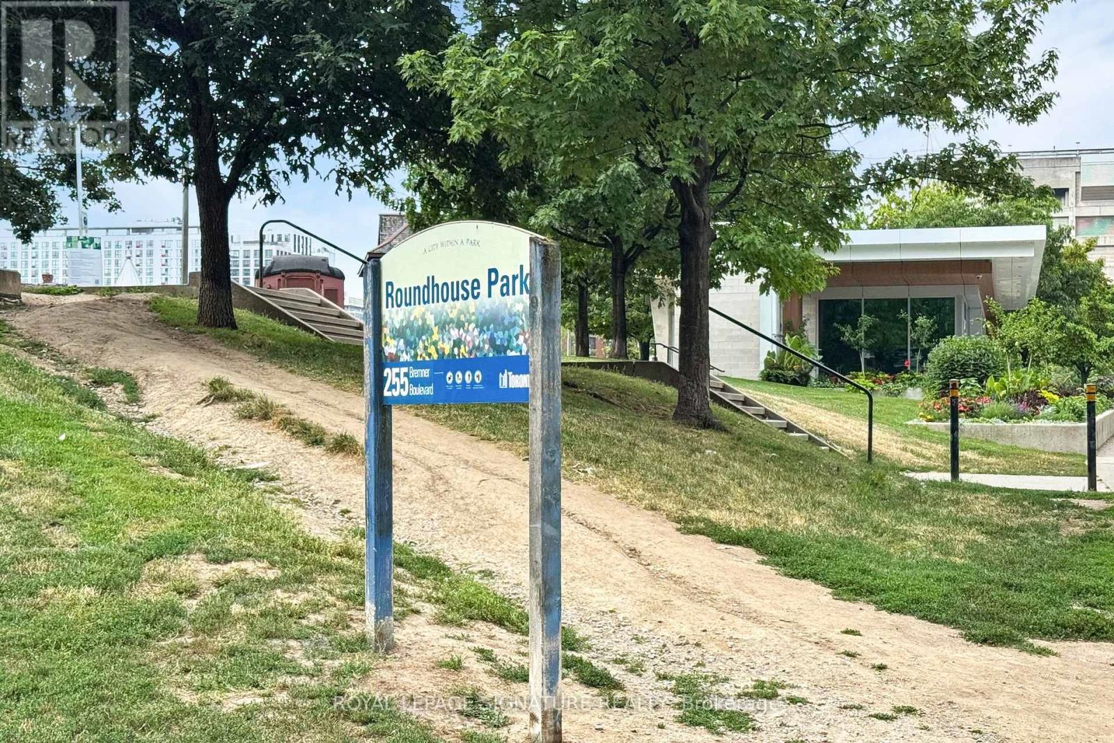 1511 - 51 Lower Simcoe Street, Toronto, Ontario  M5J 3A2 - Photo 24 - C12874428