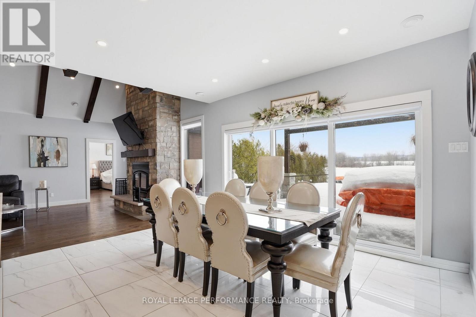 573 Bay Road, Alfred And Plantagenet, Ontario  K0B 1A0 - Photo 17 - X12874418