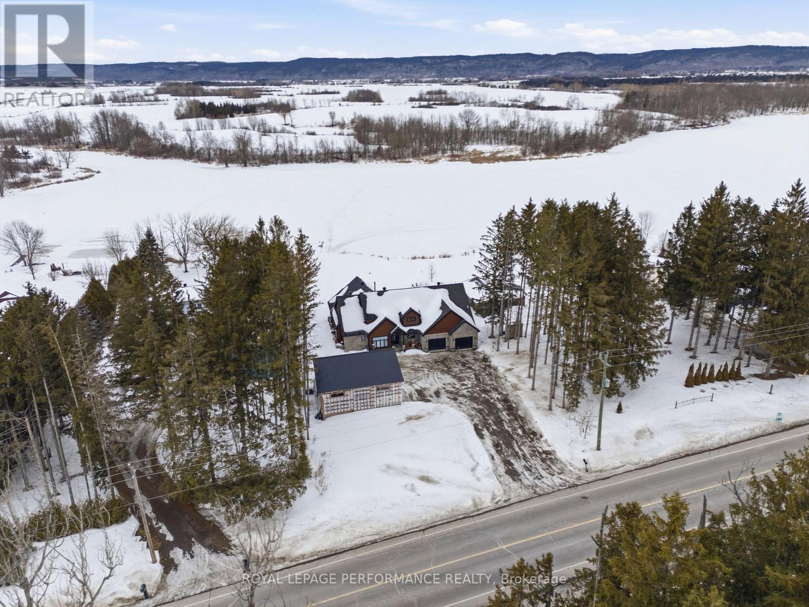 573 Bay Road, Alfred And Plantagenet, Ontario  K0B 1A0 - Photo 43 - X12874418