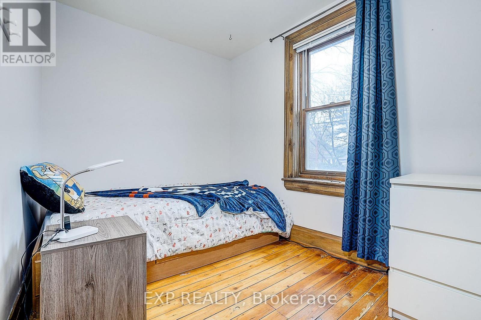 83 Spruce Street, Aurora (Aurora Village), Ontario  L4G 1S2 - Photo 17 - N12874388