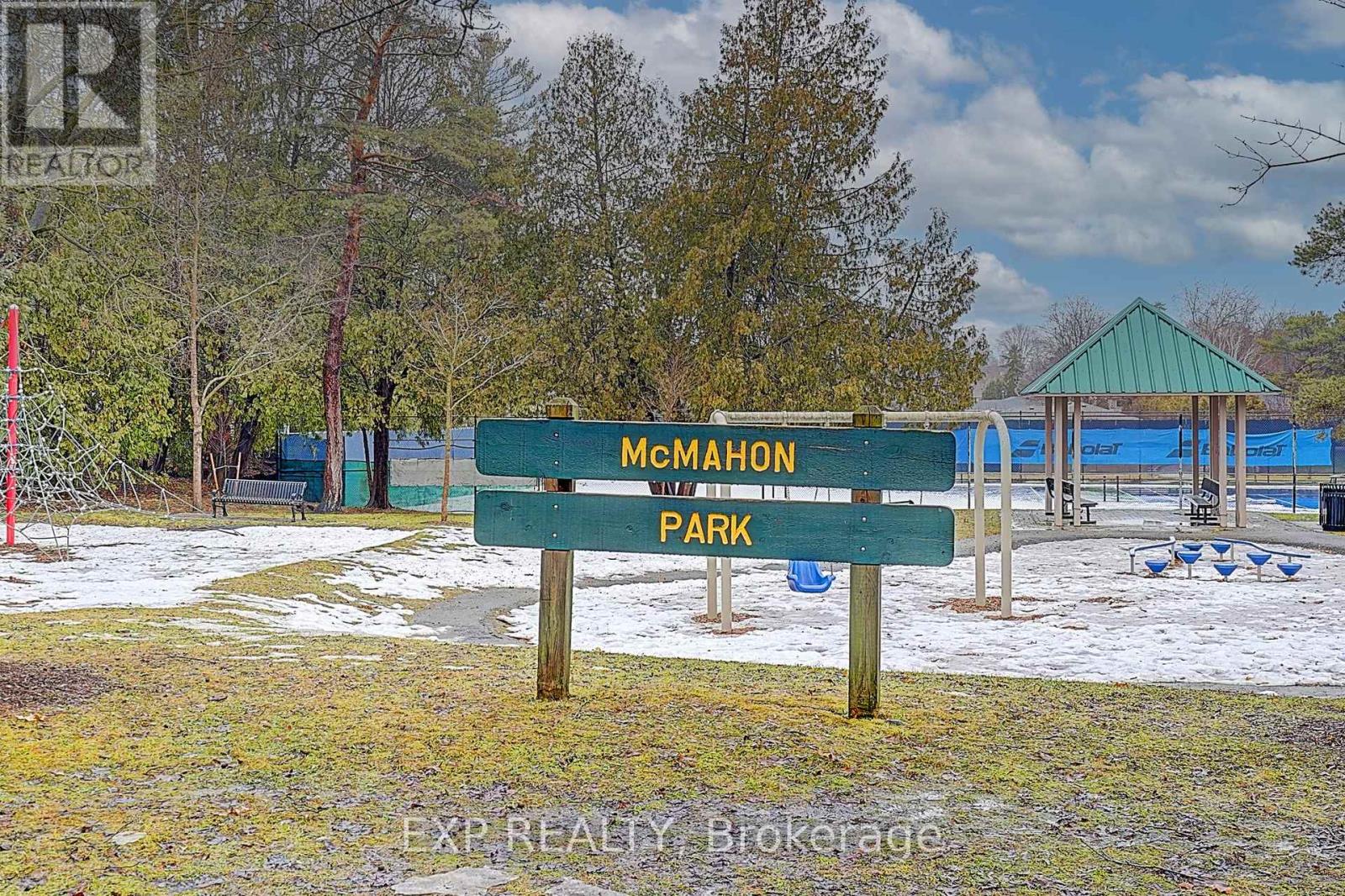 83 Spruce Street, Aurora (Aurora Village), Ontario  L4G 1S2 - Photo 26 - N12874388