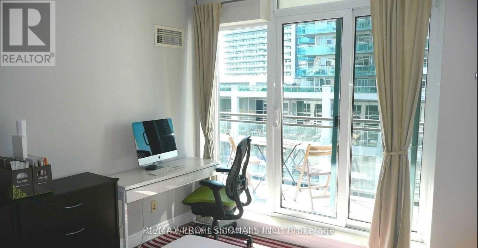 616 - 2121 Lake Shore Boulevard W, Toronto, Ontario  M8V 4E9 - Photo 10 - W12874390