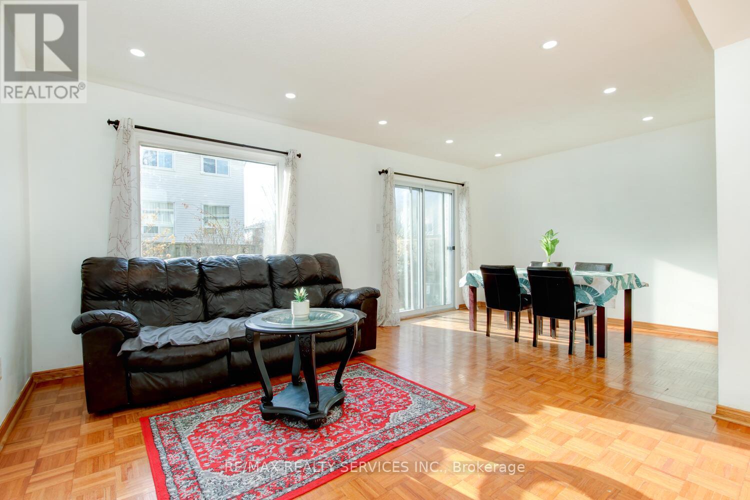 49 - 44 Franklin Court, Brampton, Ontario  L6T 3Z1 - Photo 15 - W12874408