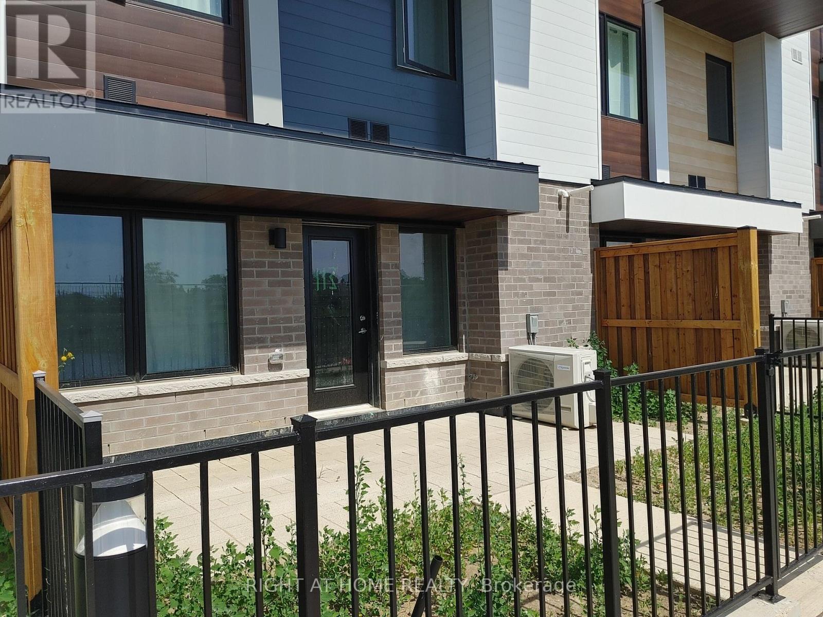 113 - 155 Downsview Park Boulevard, Toronto, Ontario  M3K 0E3 - Photo 2 - W12874424