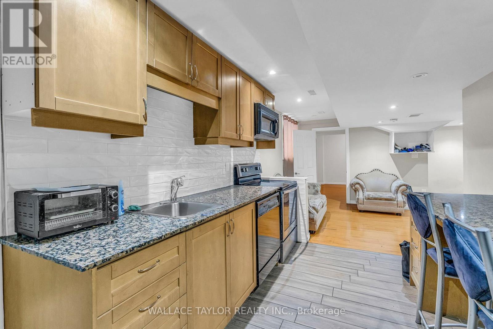 Bsmt - 6 Notman Way, Brampton, Ontario  L7A 2Z1 - Photo 6 - W12874430