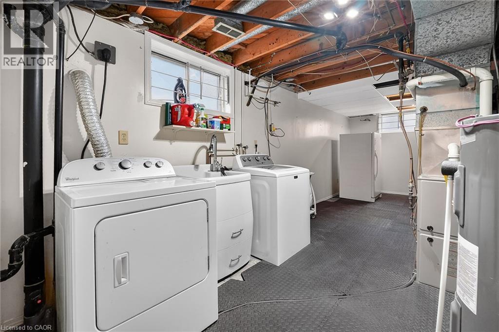 9 Sidare Court, Grimsby, Ontario  L3M 4E8 - Photo 33 - 40811570