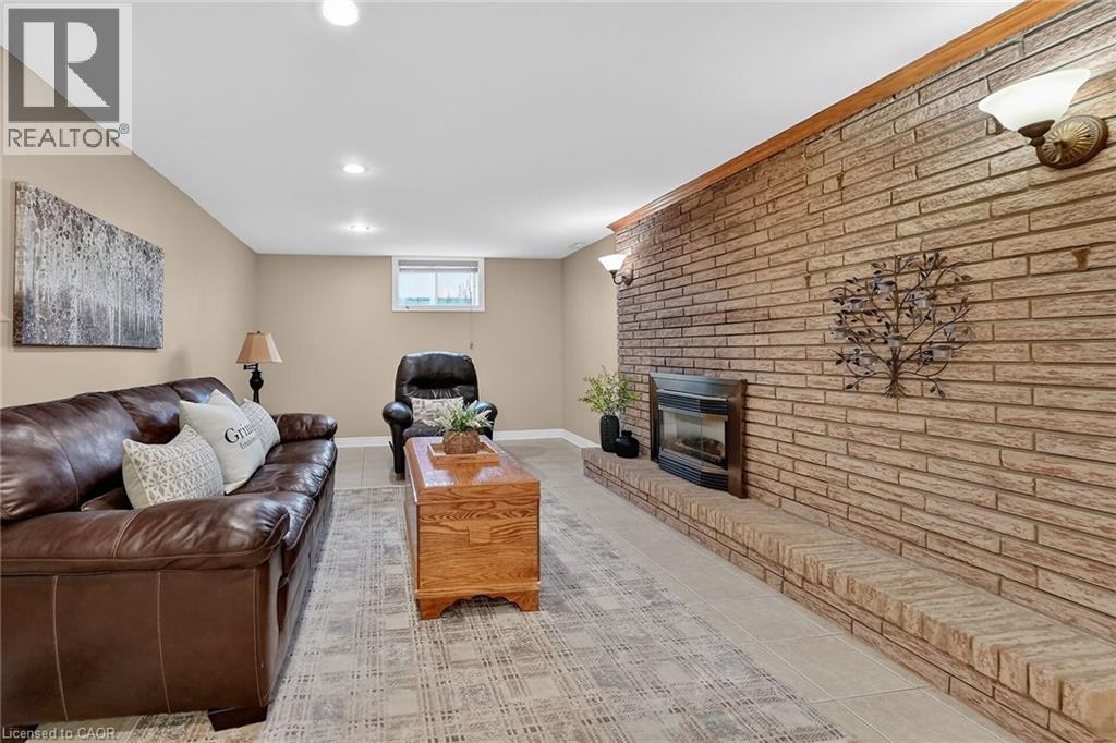 9 Sidare Court, Grimsby, Ontario  L3M 4E8 - Photo 28 - 40811570