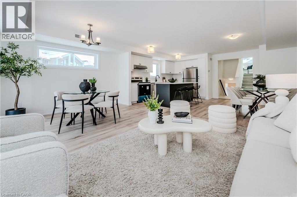 15 Stauffer Woods Trail Unit# A4, Kitchener, Ontario  N2P 2P4 - Photo 1 - 40811574