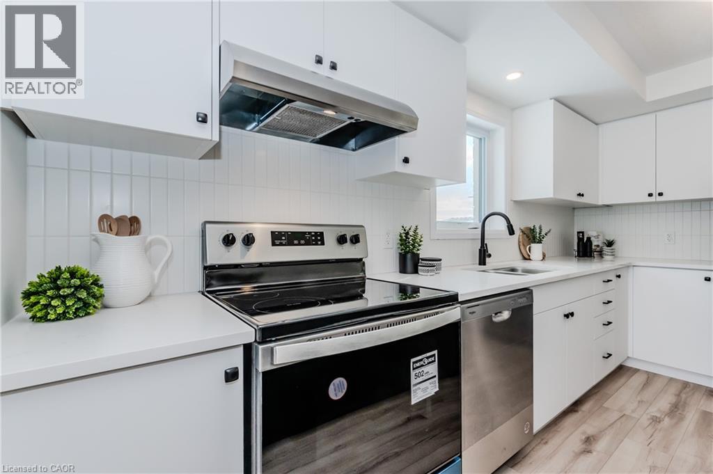 15 Stauffer Woods Trail Unit# A4, Kitchener, Ontario  N2P 2P4 - Photo 20 - 40811574