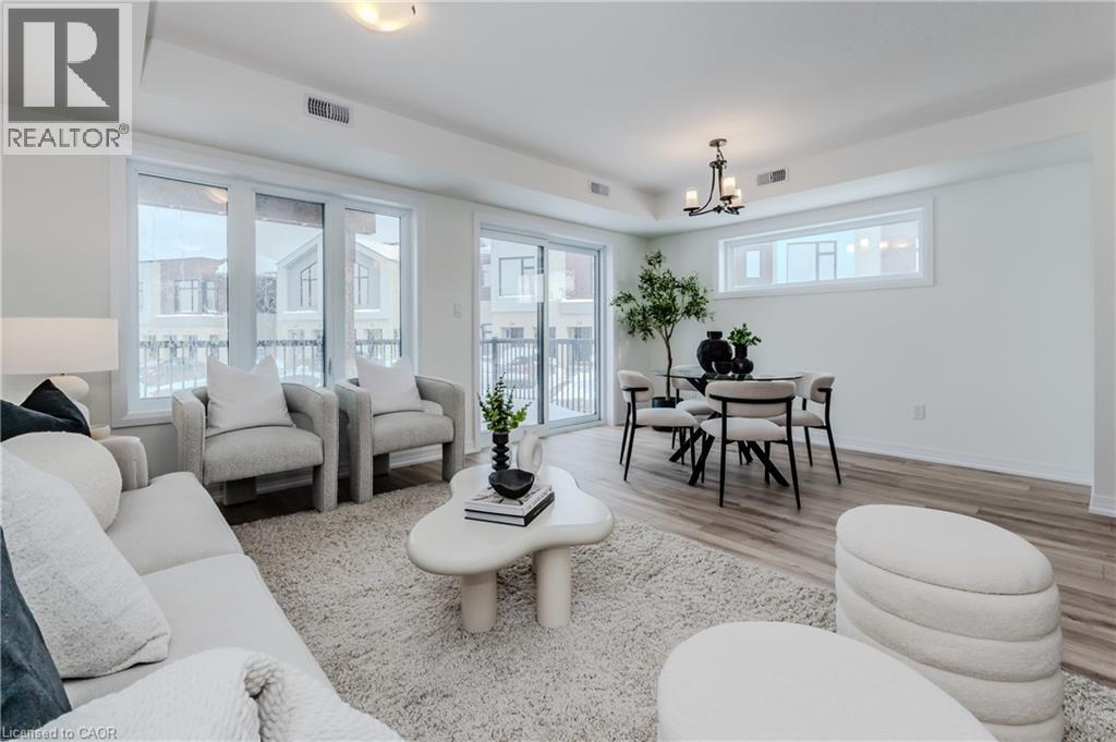 15 Stauffer Woods Trail Unit# A4, Kitchener, Ontario  N2P 2P4 - Photo 4 - 40811574