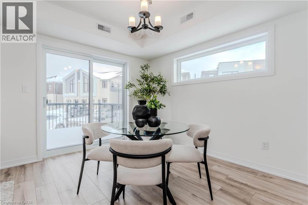 15 Stauffer Woods Trail Unit# A4, Kitchener, Ontario  N2P 2P4 - Photo 6 - 40811574