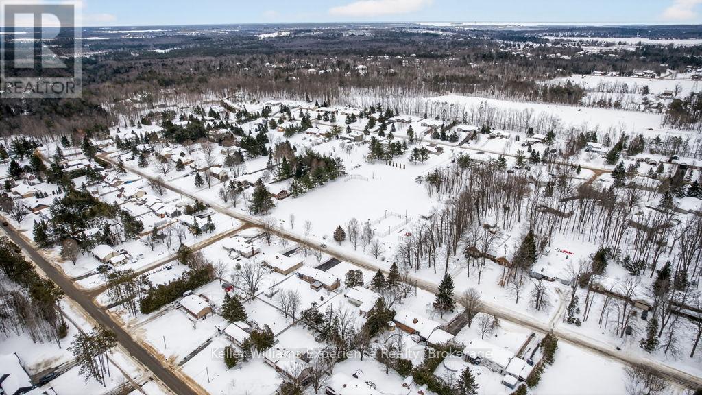 2060 Avery Lane, Severn, Ontario  L3V 6H2 - Photo 15 - S12806774