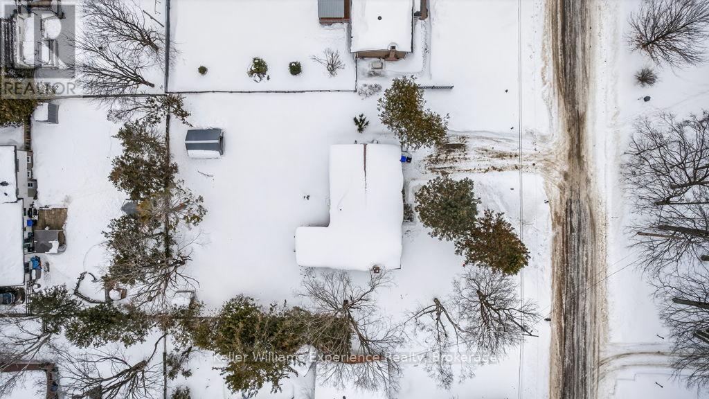 2060 Avery Lane, Severn, Ontario  L3V 6H2 - Photo 10 - S12806774