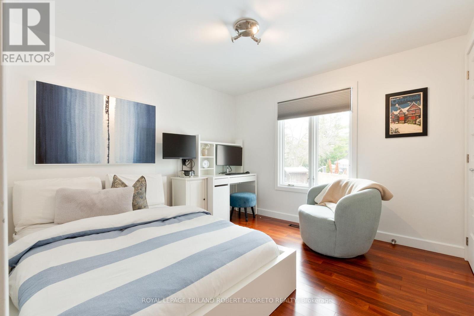 Photo 25 of 48 for 20 Cherokee Road