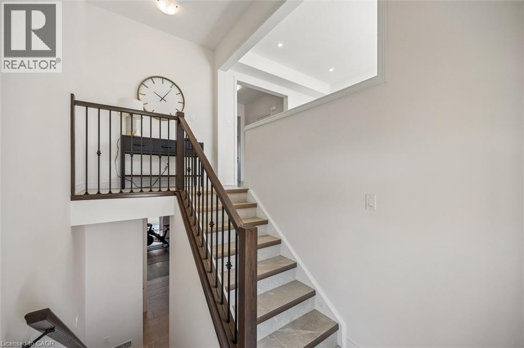 21 Sora Lane, Guelph, Ontario  N1E 0T4 - Photo 3 - 40796597