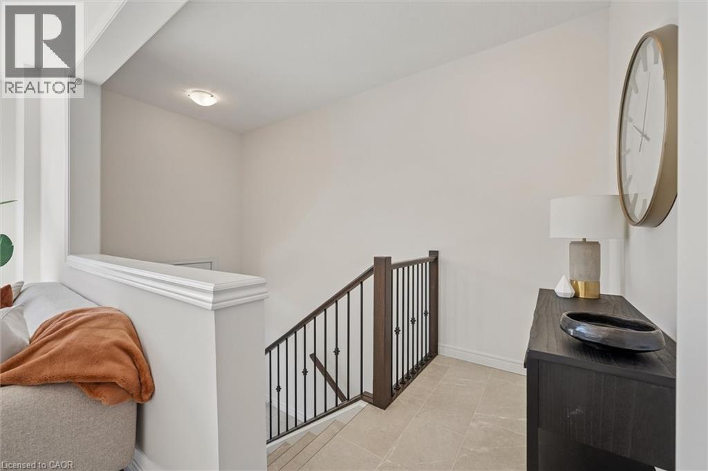 21 Sora Lane, Guelph, Ontario  N1E 0T4 - Photo 4 - 40796597