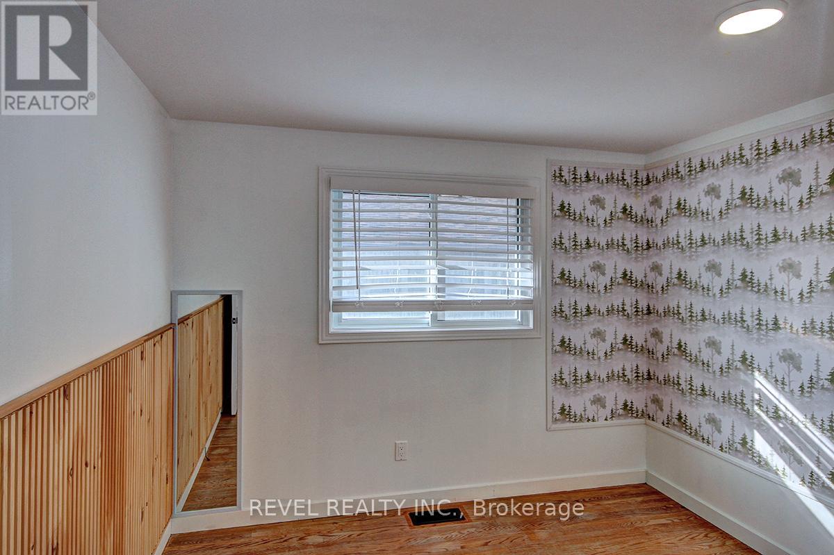 40 Kintail Crescent, London South, Ontario  N6E 1J5 - Photo 17 - X12874440