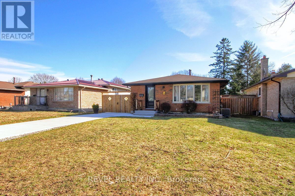 40 Kintail Crescent, London South, Ontario  N6E 1J5 - Photo 3 - X12874440