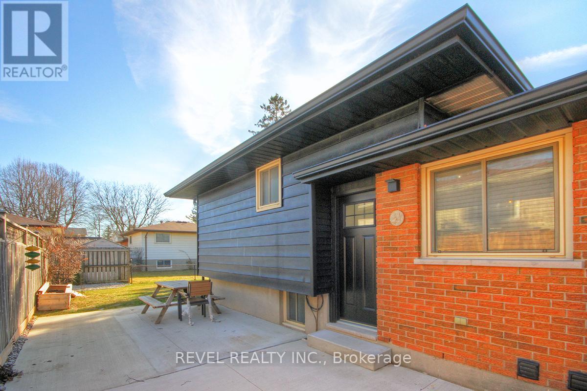 40 Kintail Crescent, London South, Ontario  N6E 1J5 - Photo 31 - X12874440