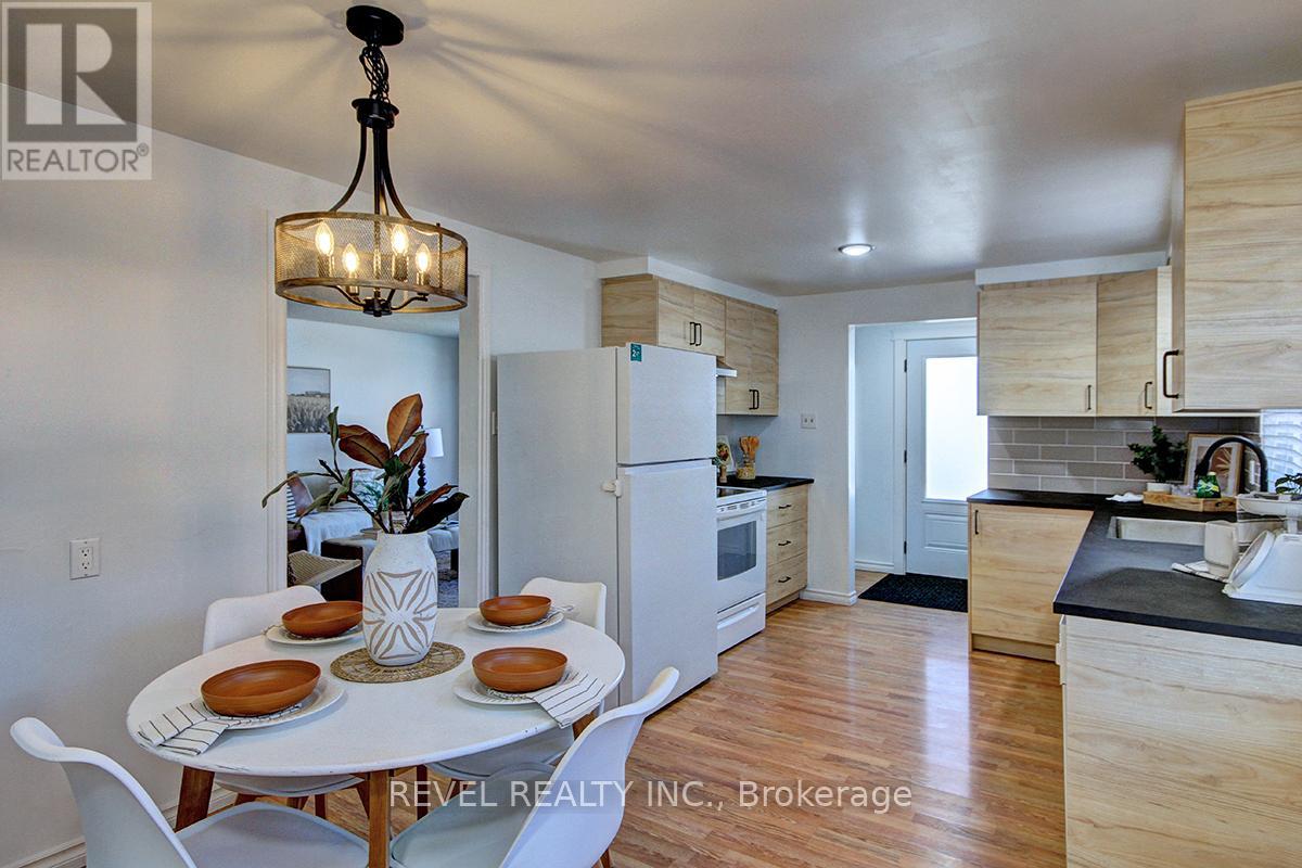 40 Kintail Crescent, London South, Ontario  N6E 1J5 - Photo 5 - X12874440