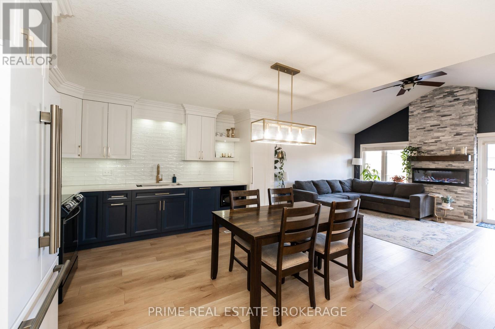 Lorem Ipsum Dolor S, St. Thomas, Ontario  N5R  - Photo 17 - DEMO29461087