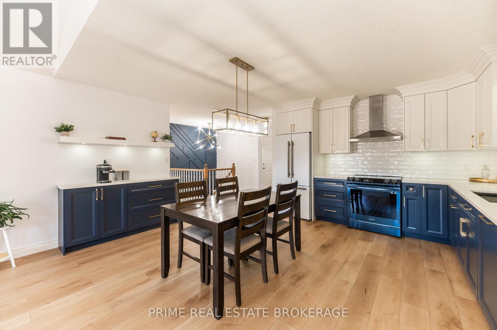 Lorem Ipsum Dolor S, St. Thomas, Ontario  N5R  - Photo 28 - DEMO29461087