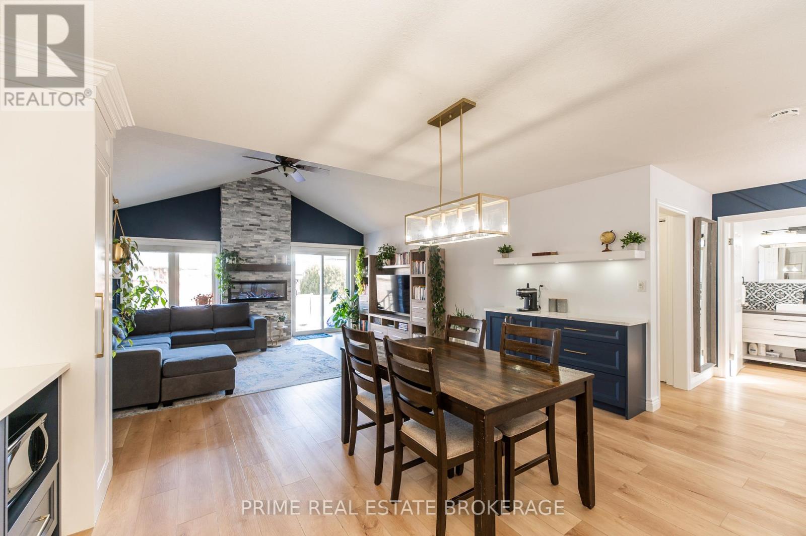 Lorem Ipsum Dolor S, St. Thomas, Ontario  N5R  - Photo 29 - DEMO29461087