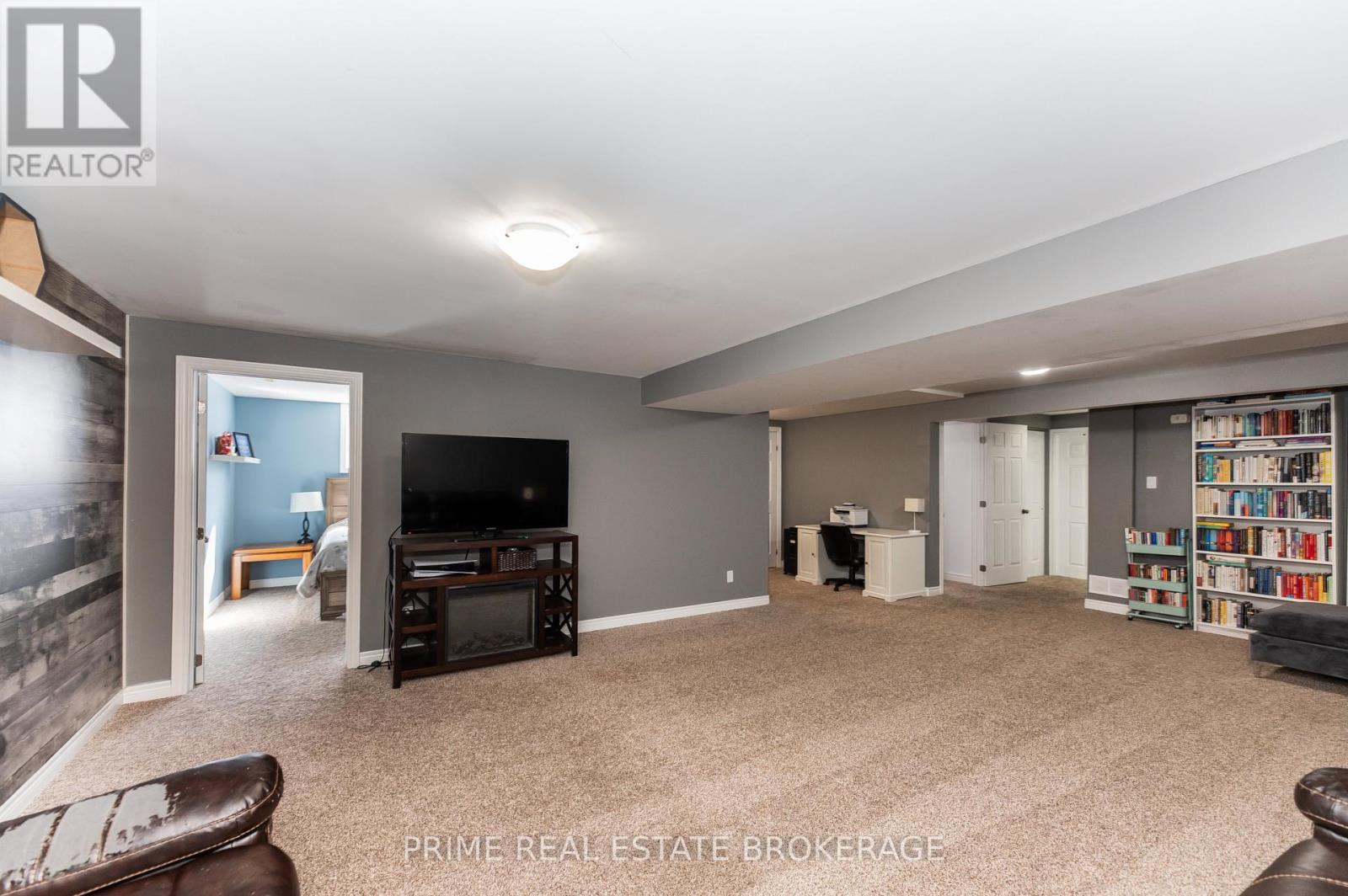 Lorem Ipsum Dolor S, St. Thomas, Ontario  N5R  - Photo 40 - DEMO29461087