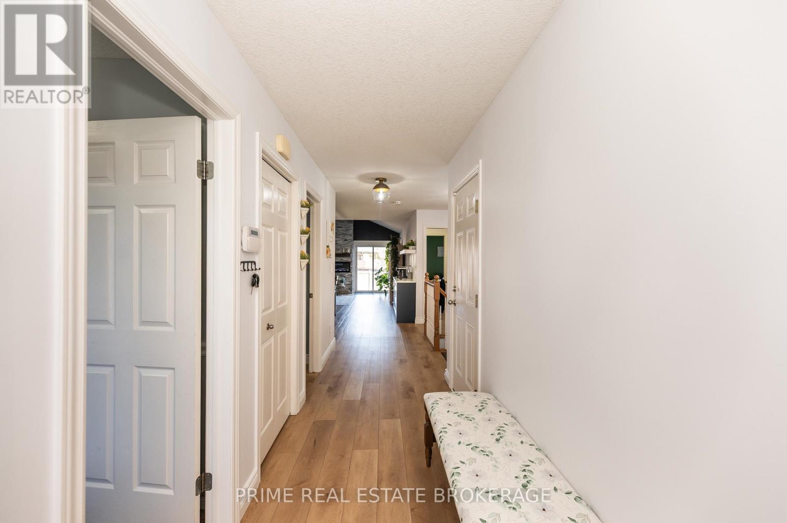 Lorem Ipsum Dolor S, St. Thomas, Ontario  N5R  - Photo 5 - DEMO29461087