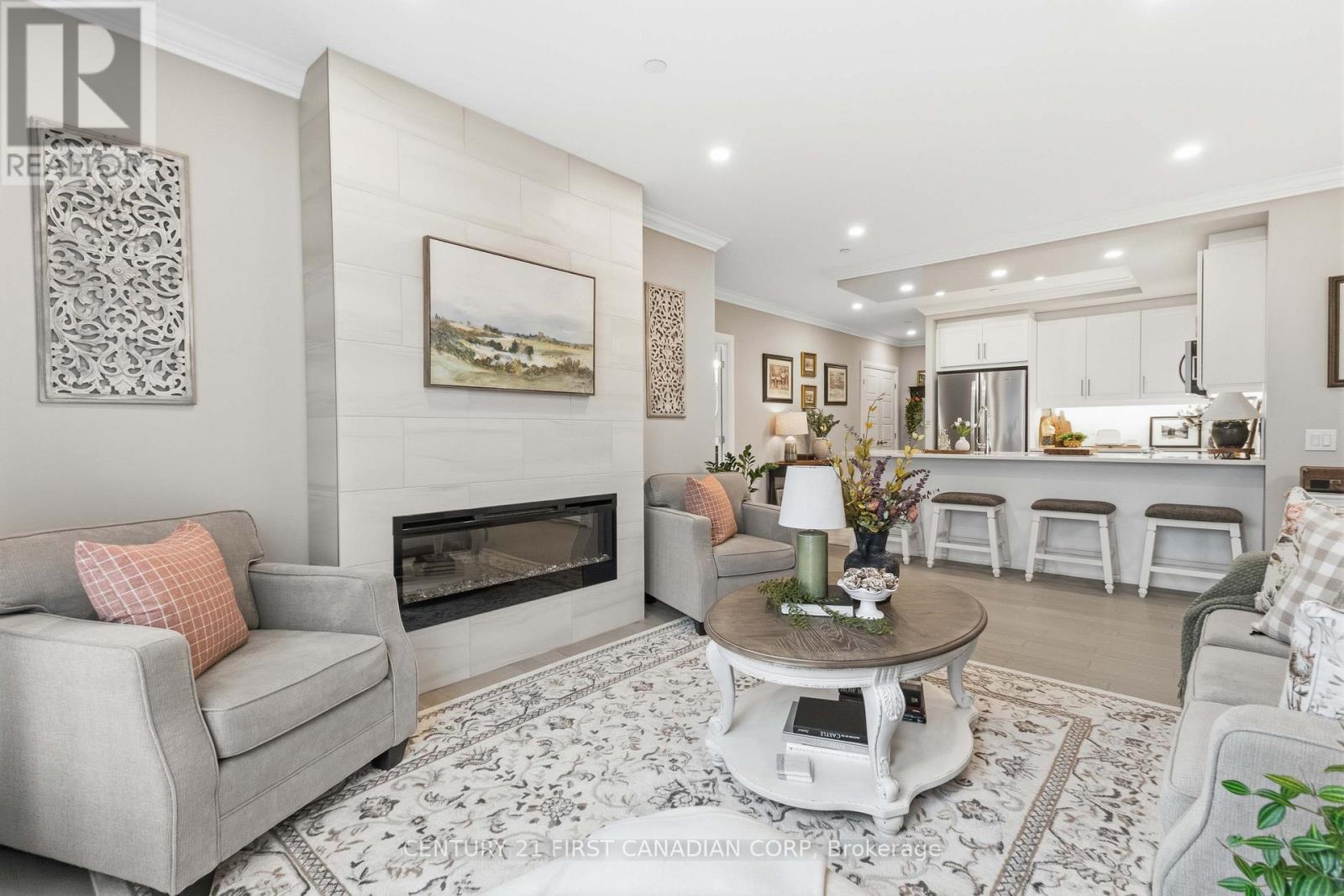 Photo 24 of 50 for 105 - 1975 Fountain Grass Drive