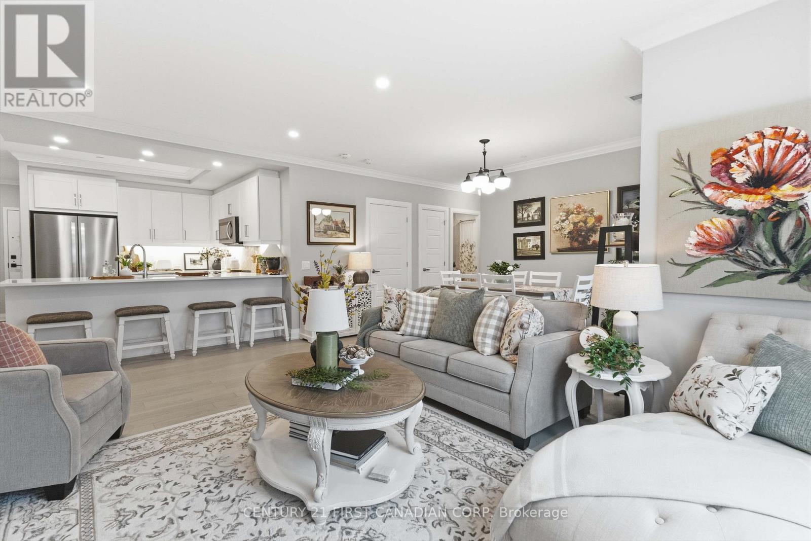 Photo 25 of 50 for 105 - 1975 Fountain Grass Drive