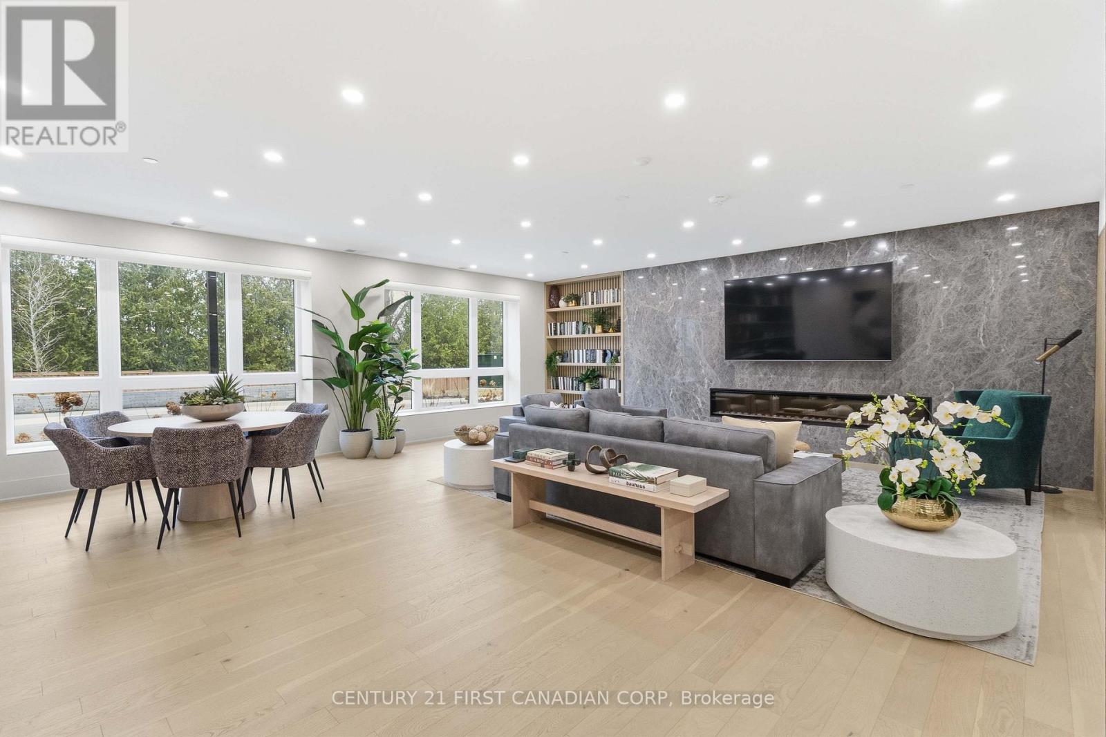 Photo 40 of 50 for 105 - 1975 Fountain Grass Drive