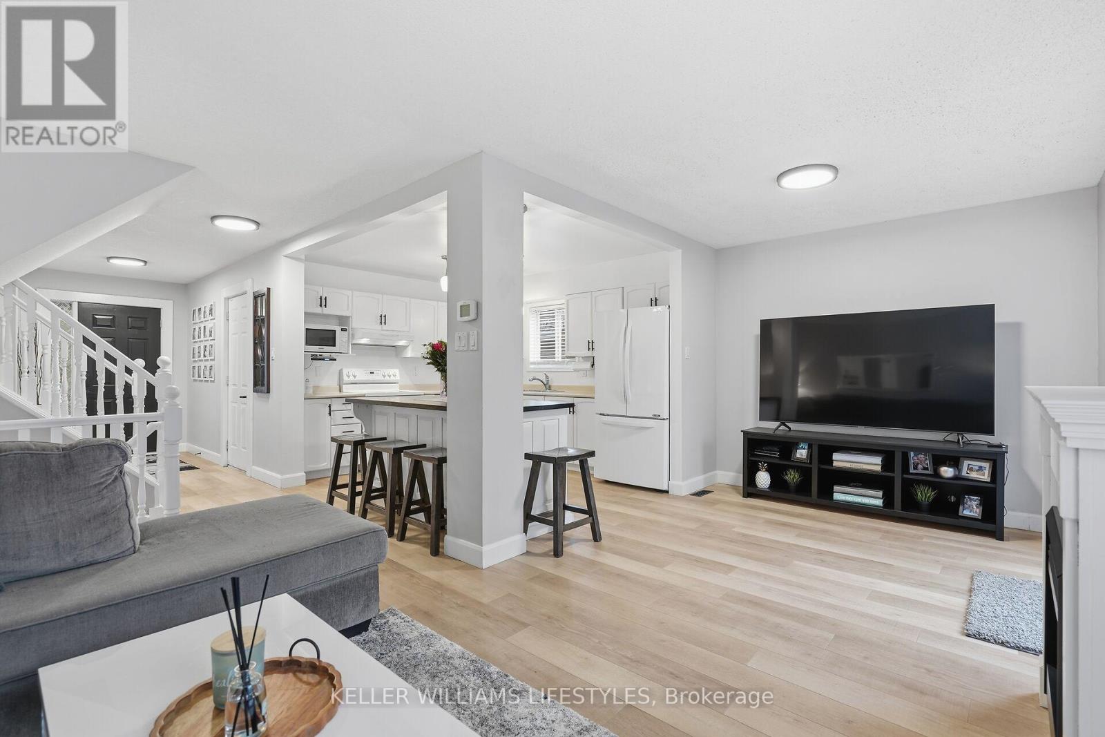 22 Tanoak Drive, London North, Ontario  N6G 4Z9 - Photo 11 - X12874602