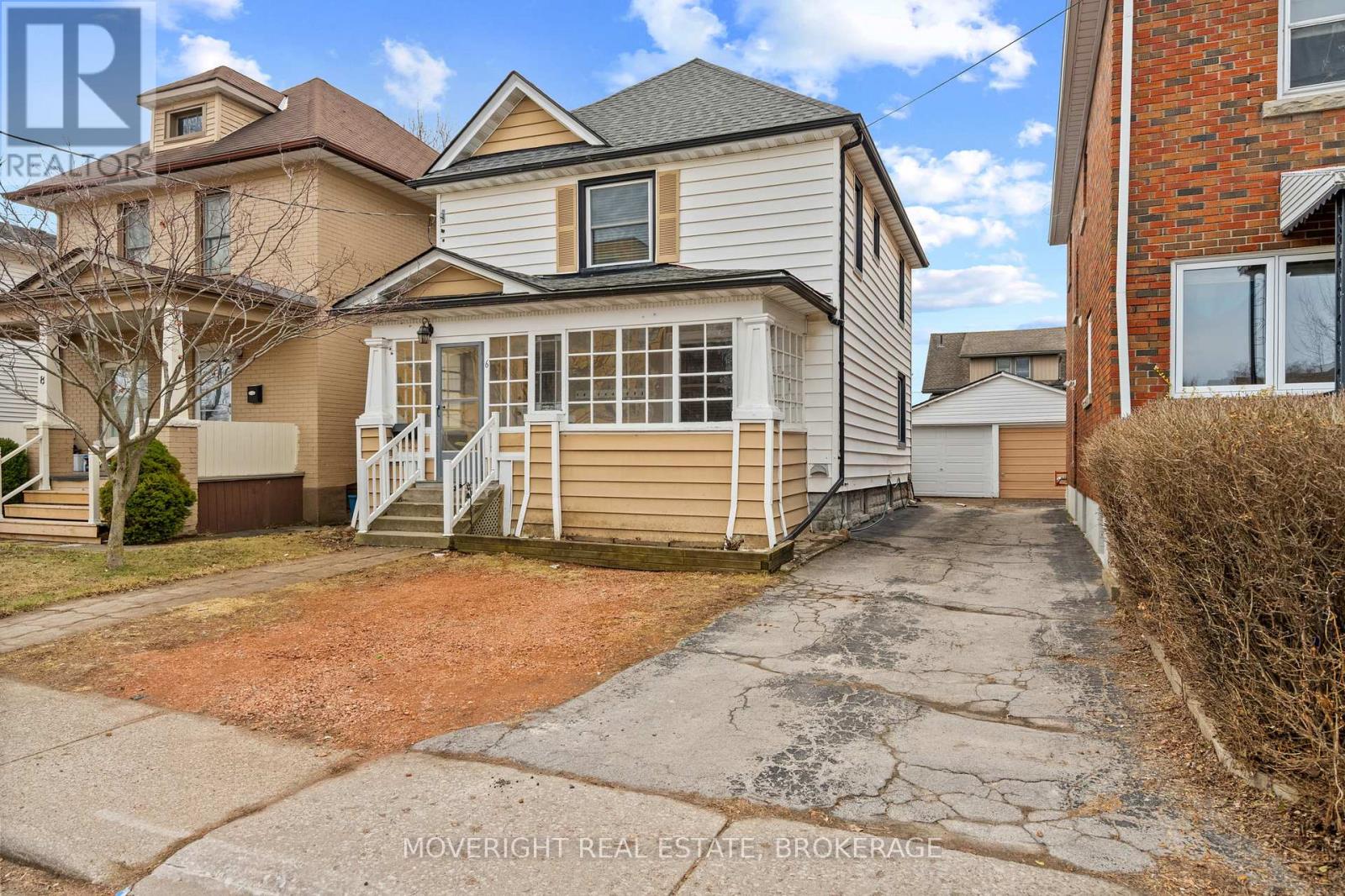 6 Gibson Place, St. Catharines, Ontario  L2R 1N7 - Photo 3 - X12874512