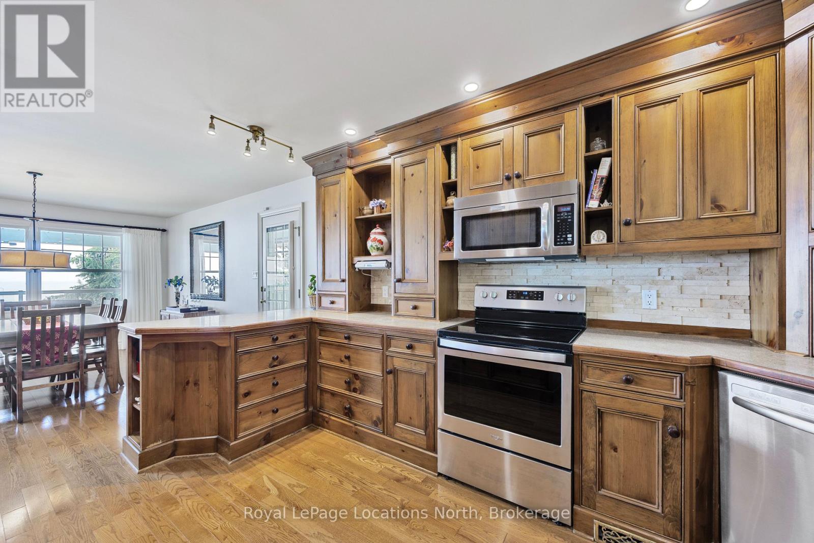 261 Cedar Avenue, Meaford, Ontario  N4L 1W5 - Photo 13 - X12874502