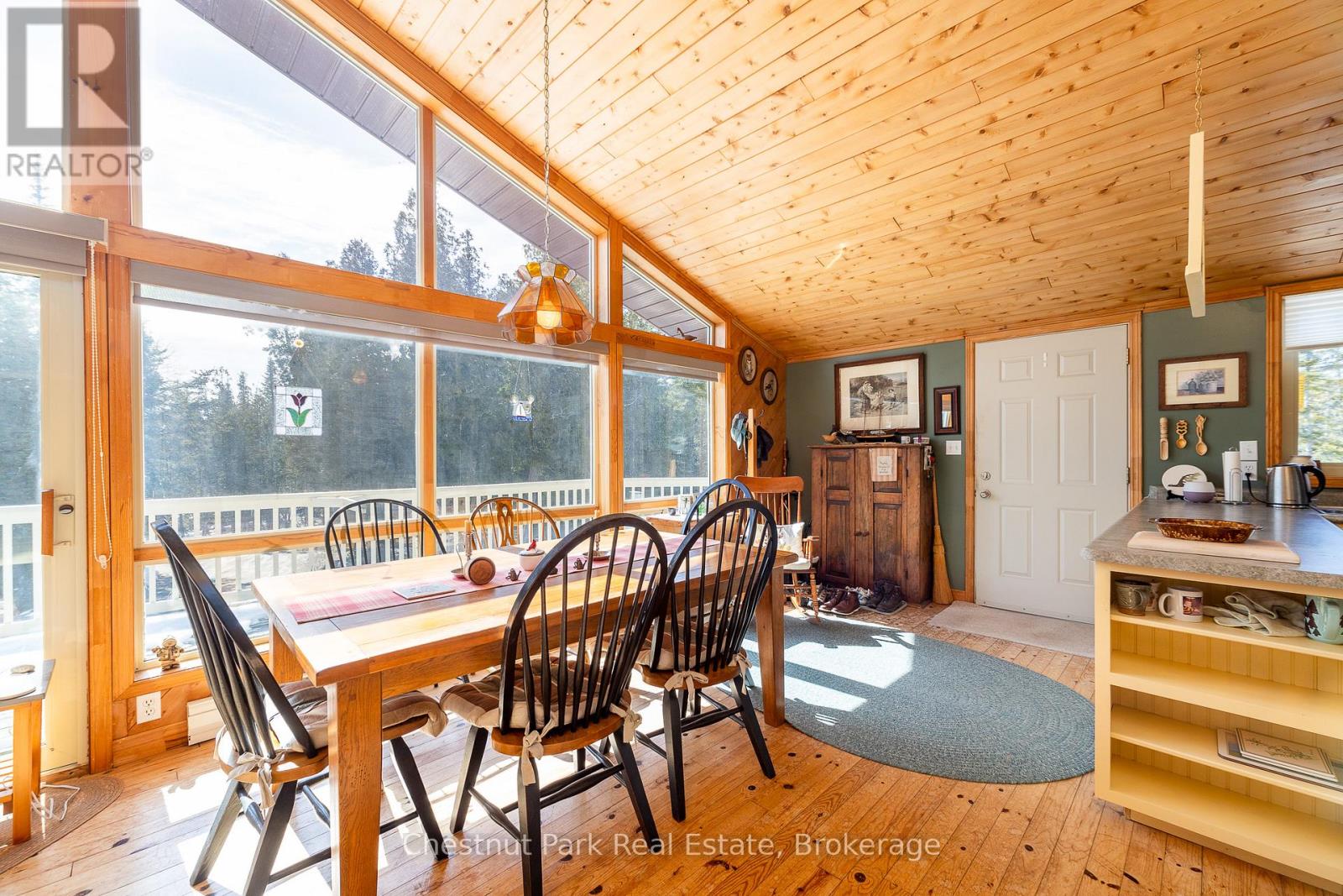 39 Hatt Street, Northern Bruce Peninsula, Ontario  N0H 2R0 - Photo 20 - X12874612