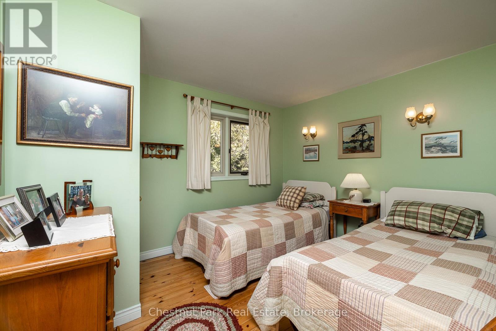 39 Hatt Street, Northern Bruce Peninsula, Ontario  N0H 2R0 - Photo 38 - X12874612