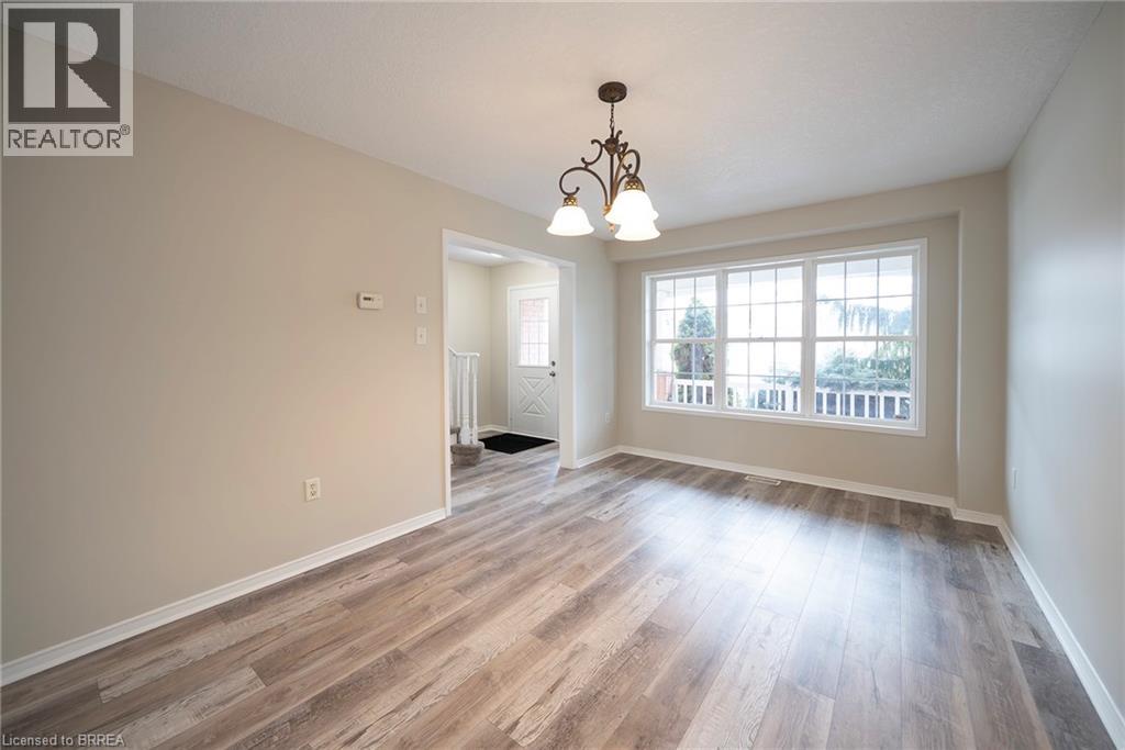 12 Gaydon Way, Brantford, Ontario  N3T 6P9 - Photo 6 - 40804690