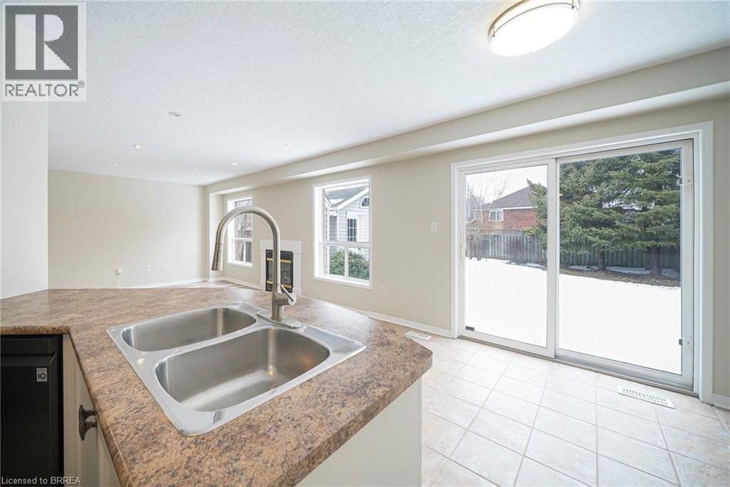 12 Gaydon Way, Brantford, Ontario  N3T 6P9 - Photo 8 - 40804690