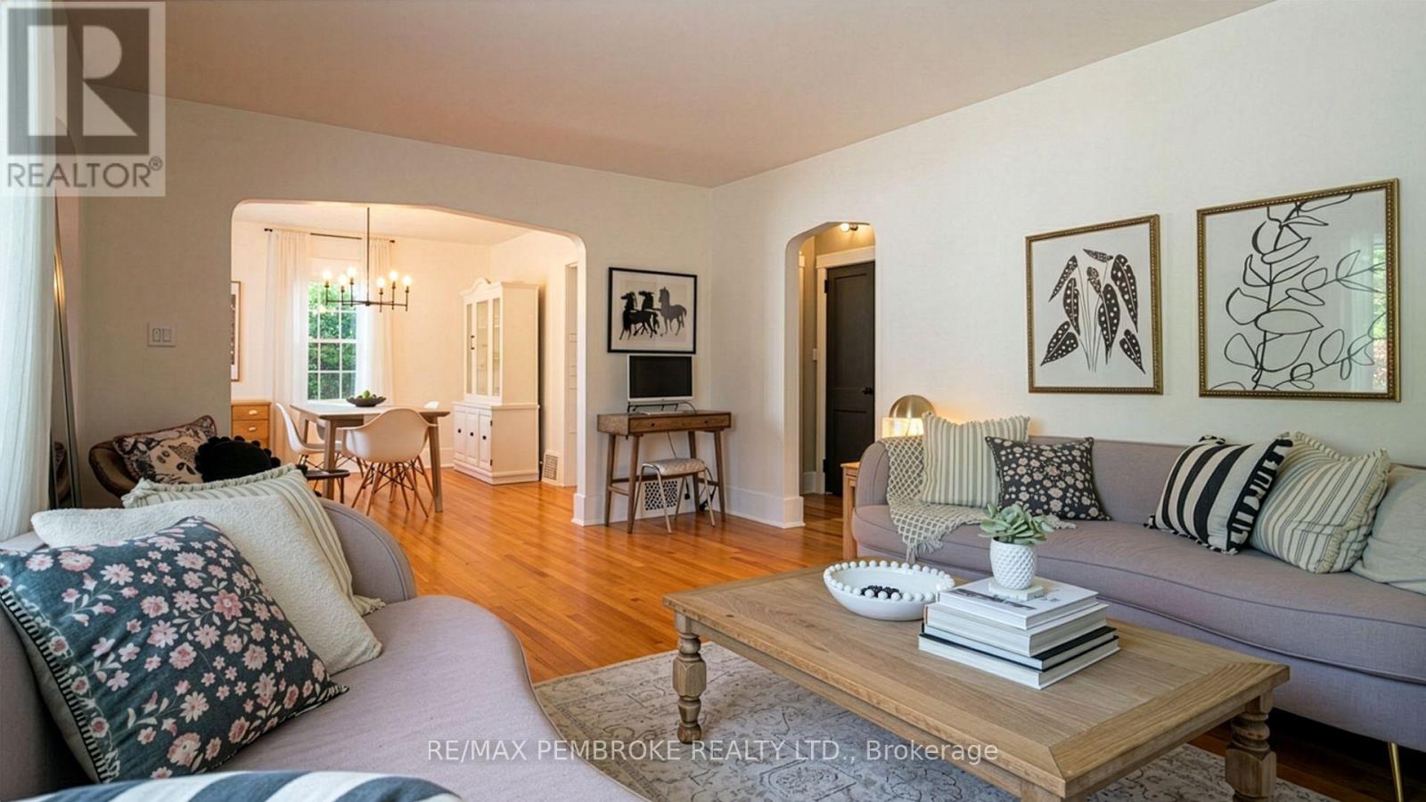 332 Esther Street, Pembroke, Ontario  K8A 3C8 - Photo 12 - X12874600