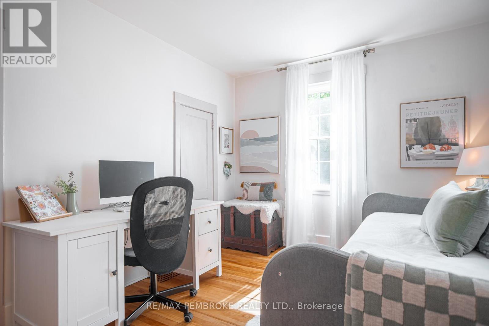 332 Esther Street, Pembroke, Ontario  K8A 3C8 - Photo 14 - X12874600