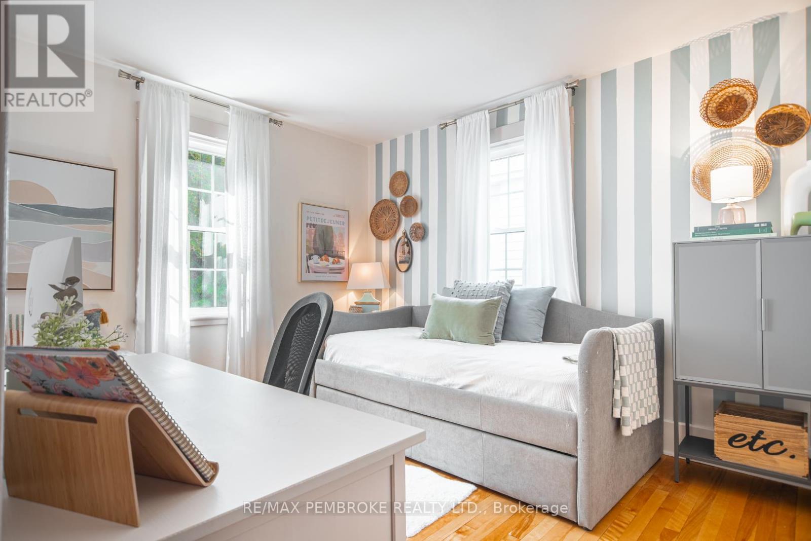 332 Esther Street, Pembroke, Ontario  K8A 3C8 - Photo 15 - X12874600