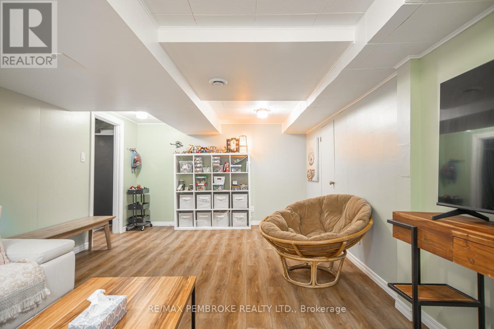 332 Esther Street, Pembroke, Ontario  K8A 3C8 - Photo 26 - X12874600