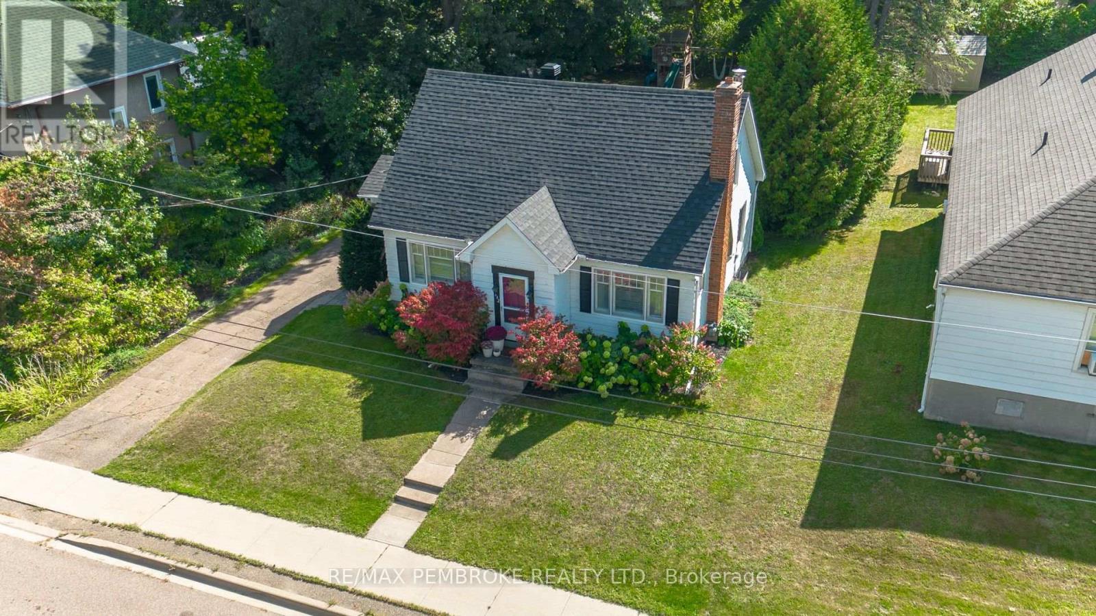 332 Esther Street, Pembroke, Ontario  K8A 3C8 - Photo 34 - X12874600